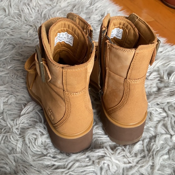 NEW Timberland Women’s Zip Up Boot with Buckle - Picture 5 of 9